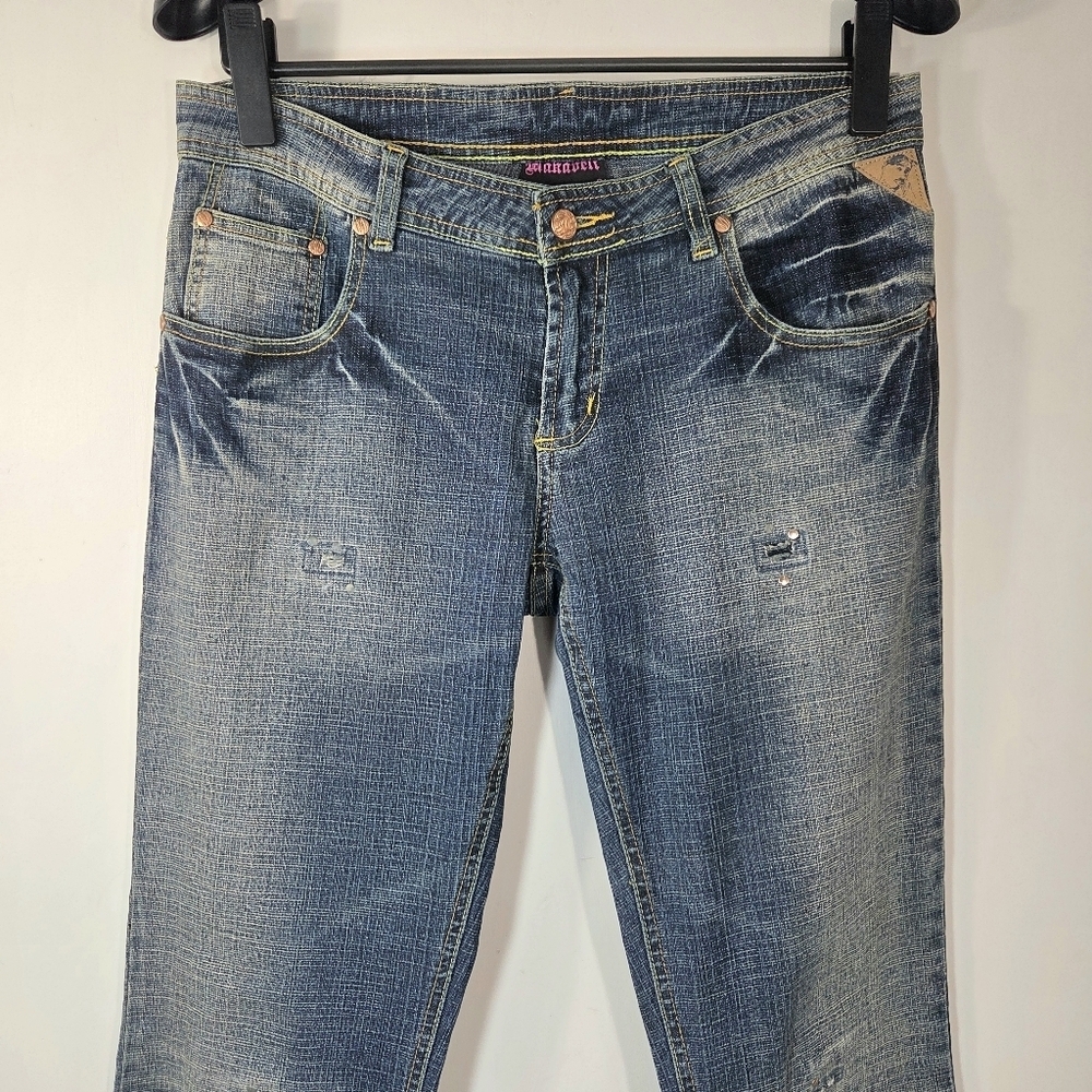 VINTAGE Y2K MAKAVELI TUPAC EMBROIDERED FLARE JEANS. - Picture 2 of 9